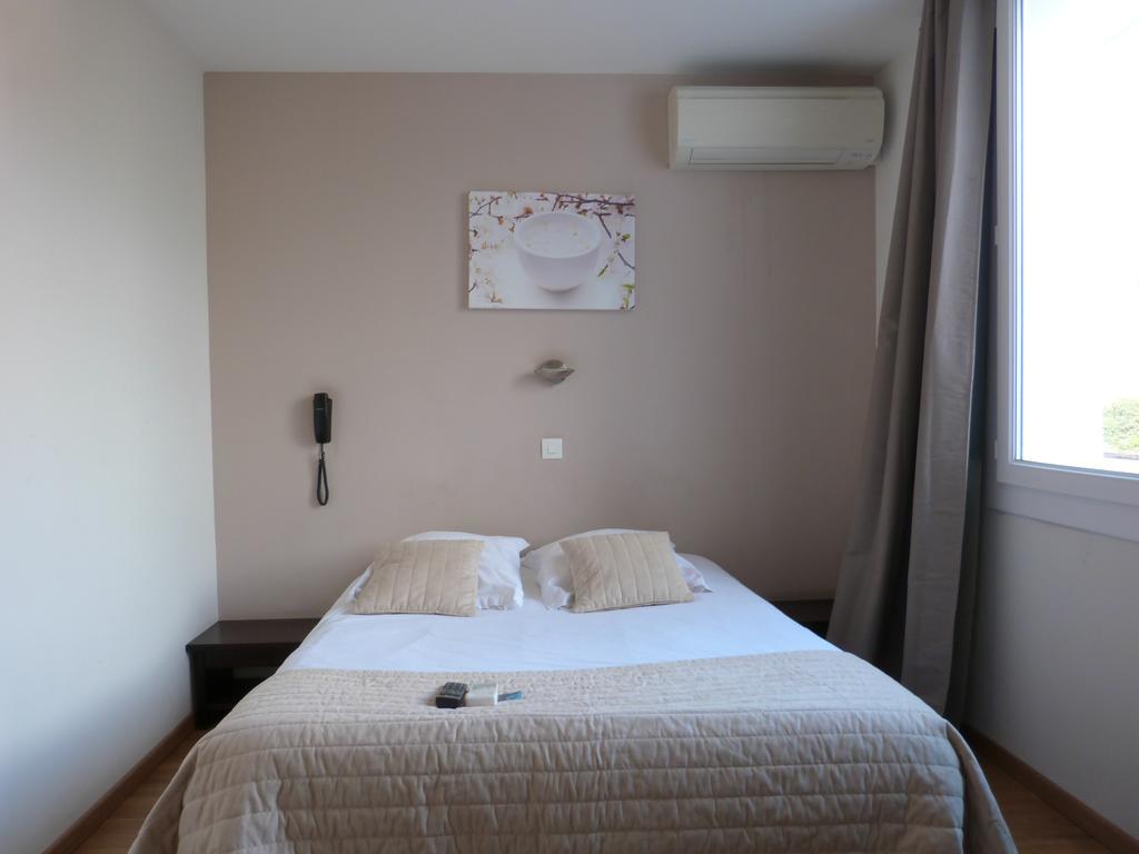 Blue Hotel La Seyne-sur-Mer Habitación foto